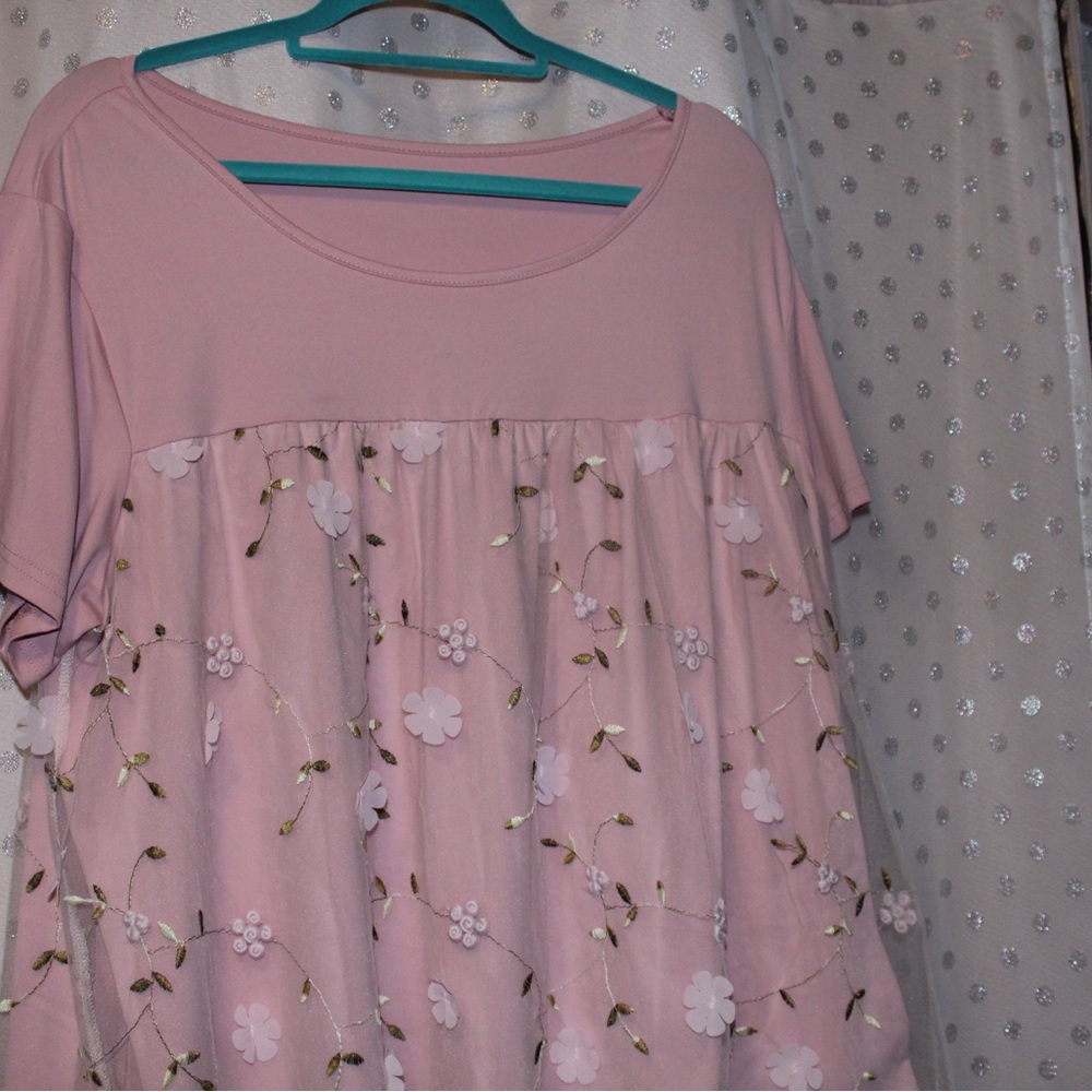 Velvet light pink flower blouse